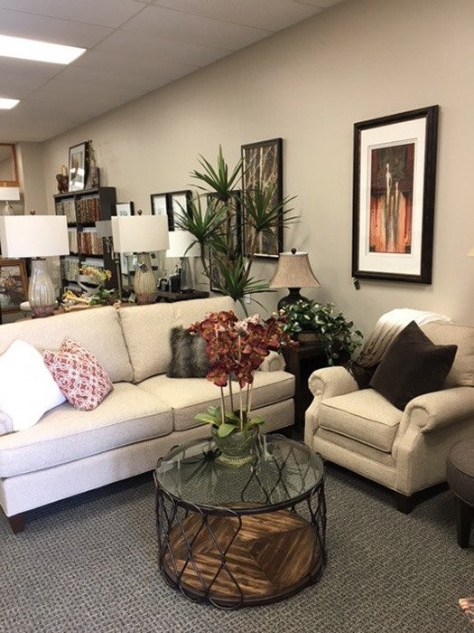Hunter Douglas Dealer Image